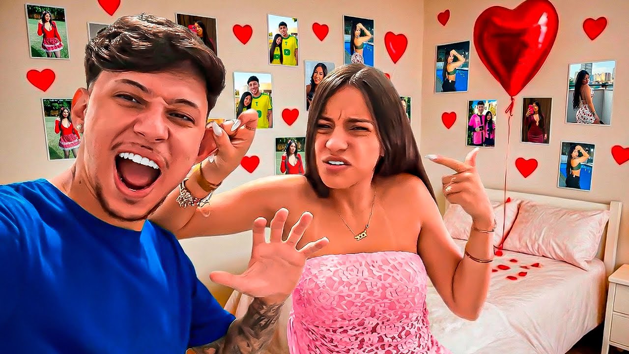 Minha Crush Achou Fotos da Ananda no Meu Quarto e Surtou de Ciúmes!!