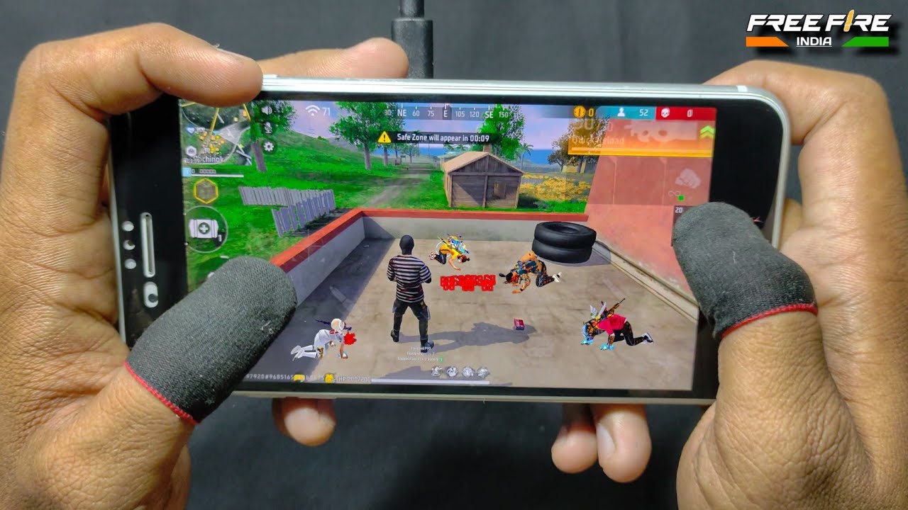 iPhone 8 Plus Free Fire Gameplay Handcam🔥Solo vs Squad Full Ranked Match - Part 3 #devilmahashay
