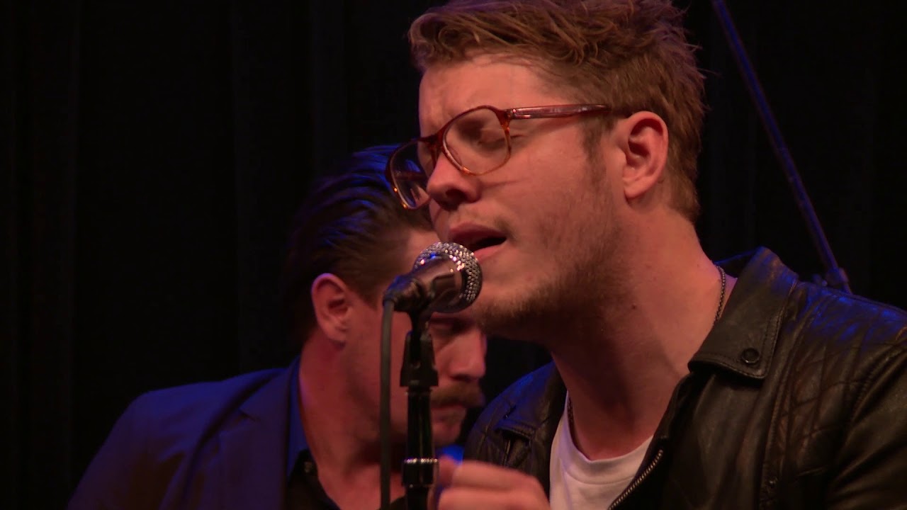 Anderson East - Girlfriend (101.9 KINK)