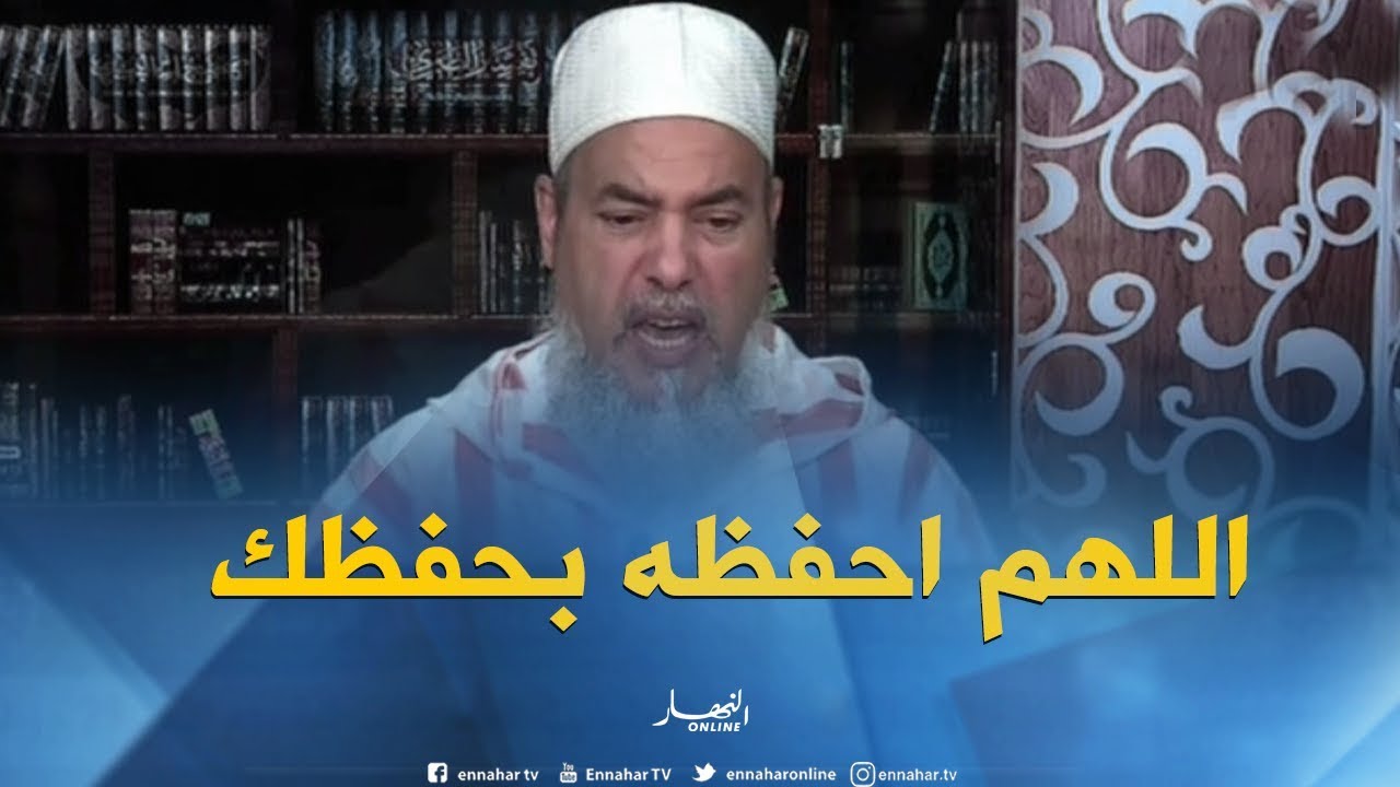 الشيخ شمس الدين يدعو للشيخ 