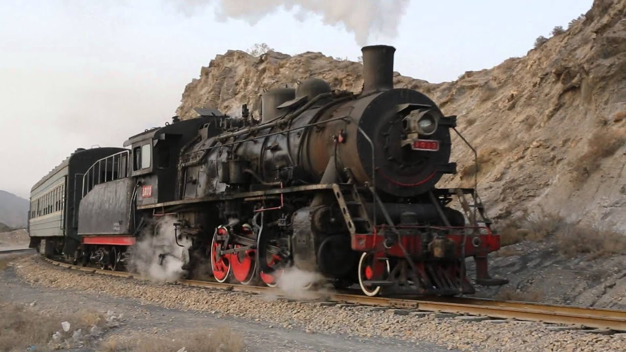 China Steam 2013 - Part 3 - Passenger trains in Baiyin