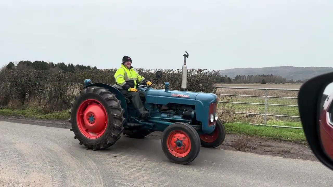 Dmr Christmas Road run