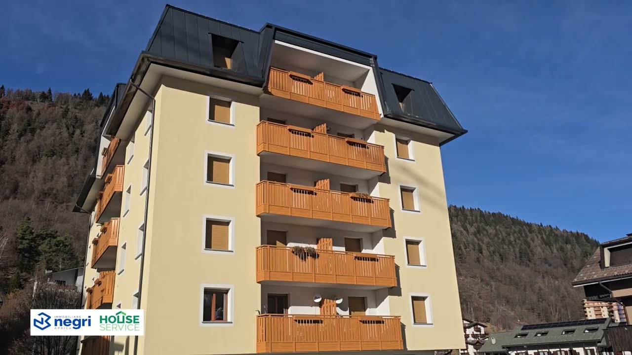 APRICA Affitto Residenza Ariston Trilocale sulle piste del Baradello