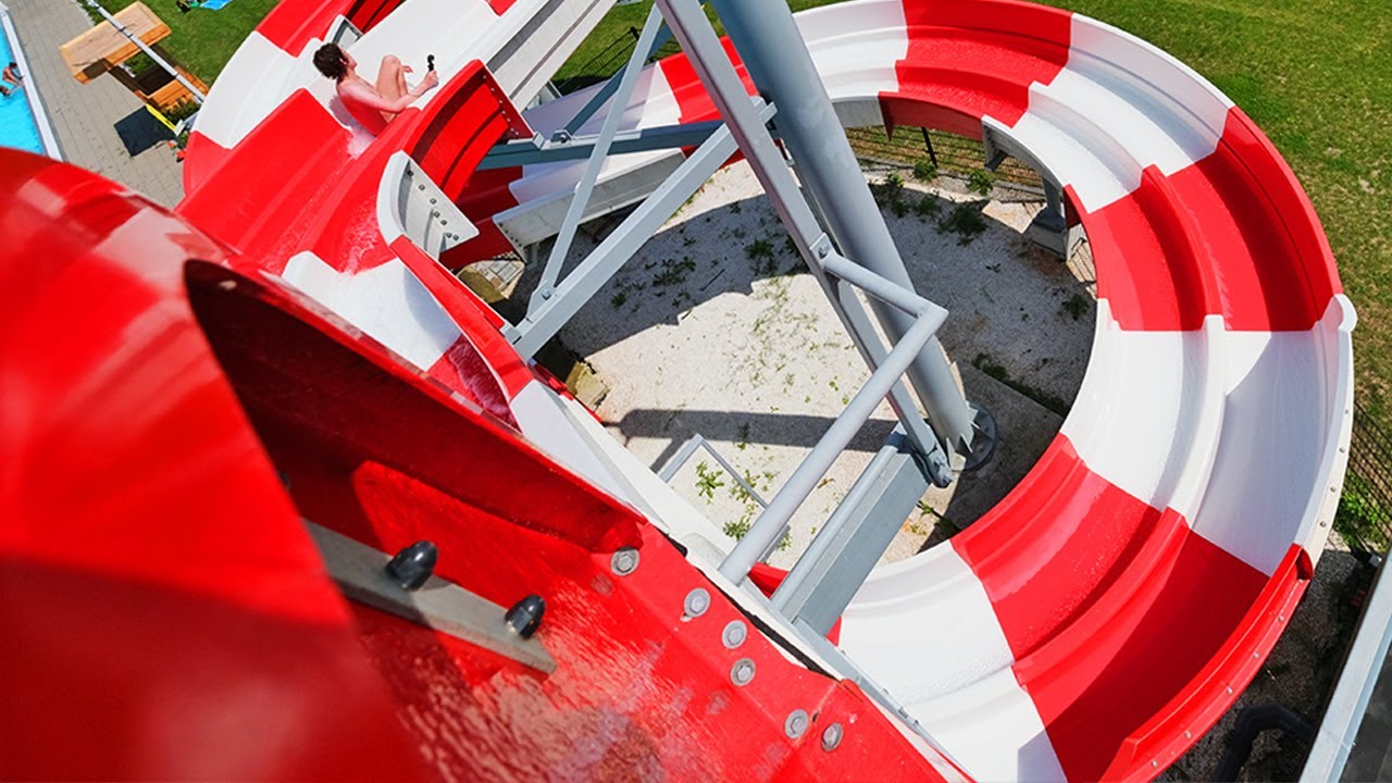THE MAXX 2-Lane Racer Water Slide at De Crommenije Zaanstad