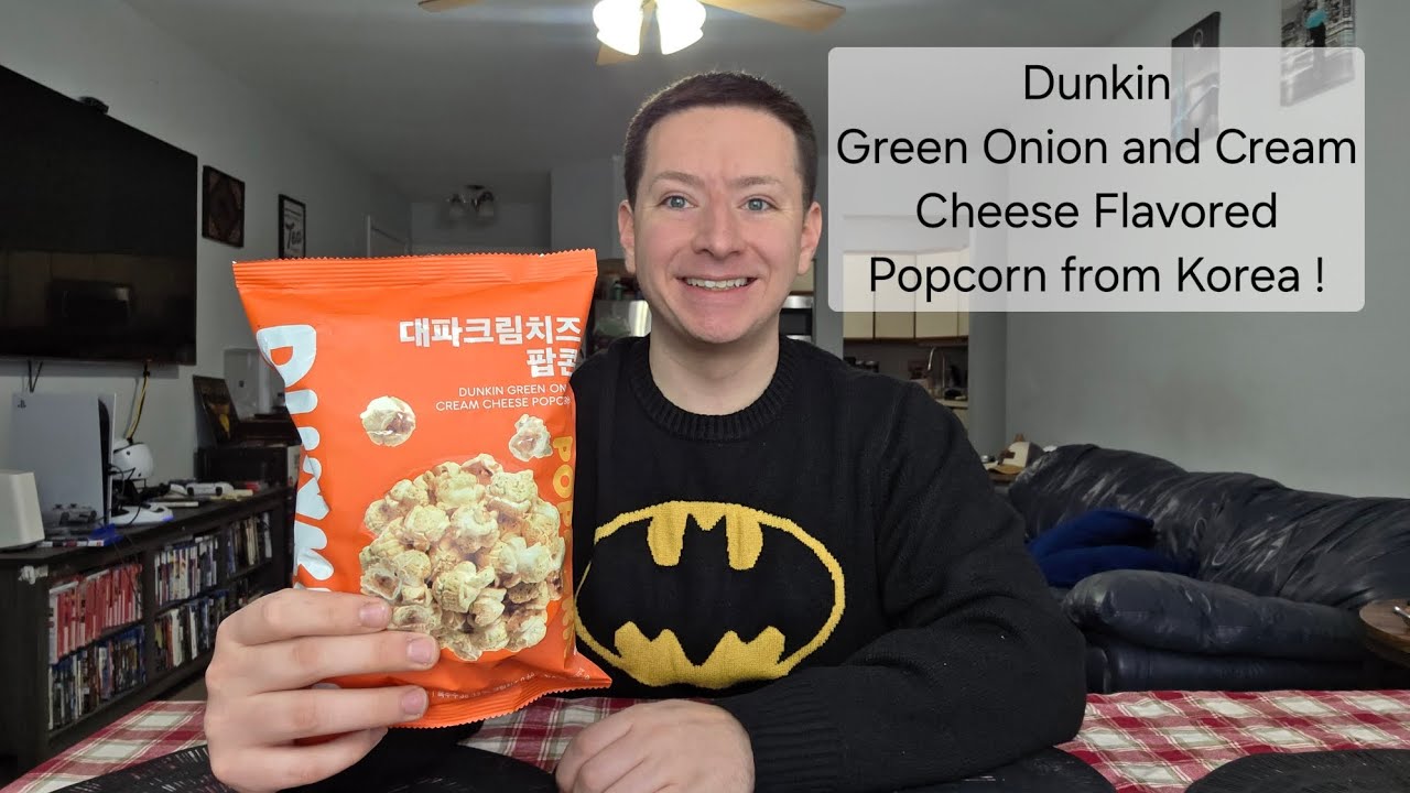 Dunkin Green Onion and Cream Cheese Flavored Popcorn from Korea ! 