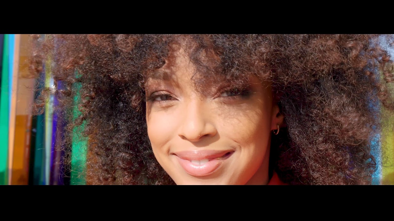 FRANCE,  Ophély Mézino - Contestant Introduction (Miss World 2019)