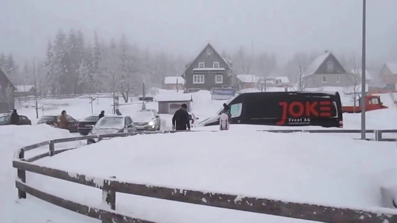 Spaziergang auf dem Torfhaus Harz im Tiefsten Winter