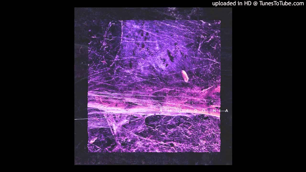 UNDERSMILE - Emmenagogue