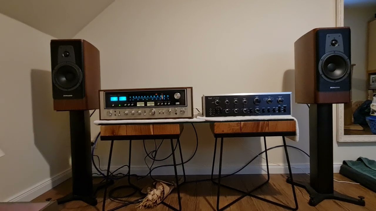 Sansui 9090 with Dynaudio Contour 20i
