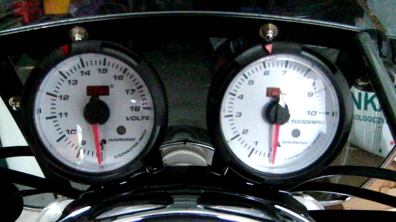 Hyosung GV 650 - Obrotomierz i woltomierz cz.1
