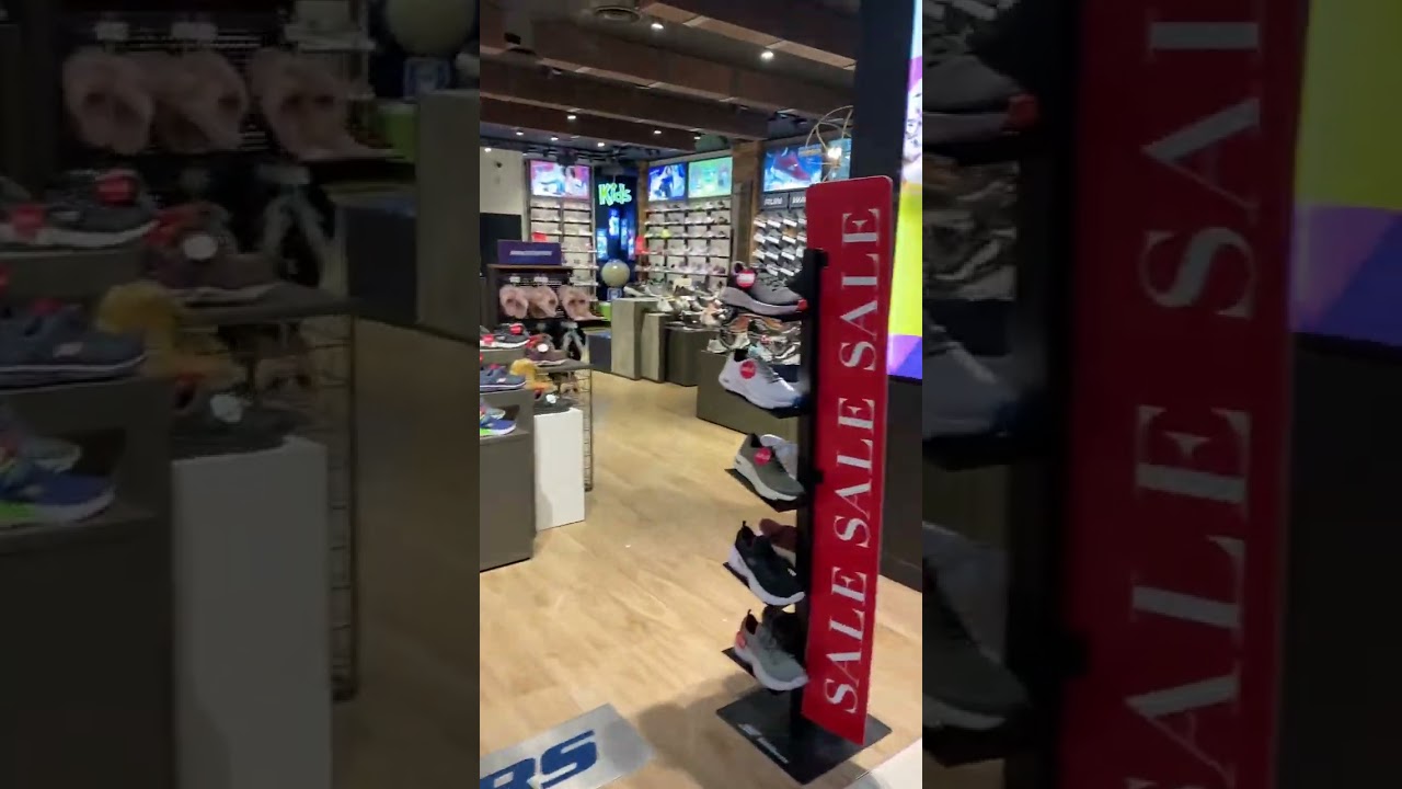 Woodgrove Shopping Centre- Melton in Melbourne.                  Please subscribe my channel