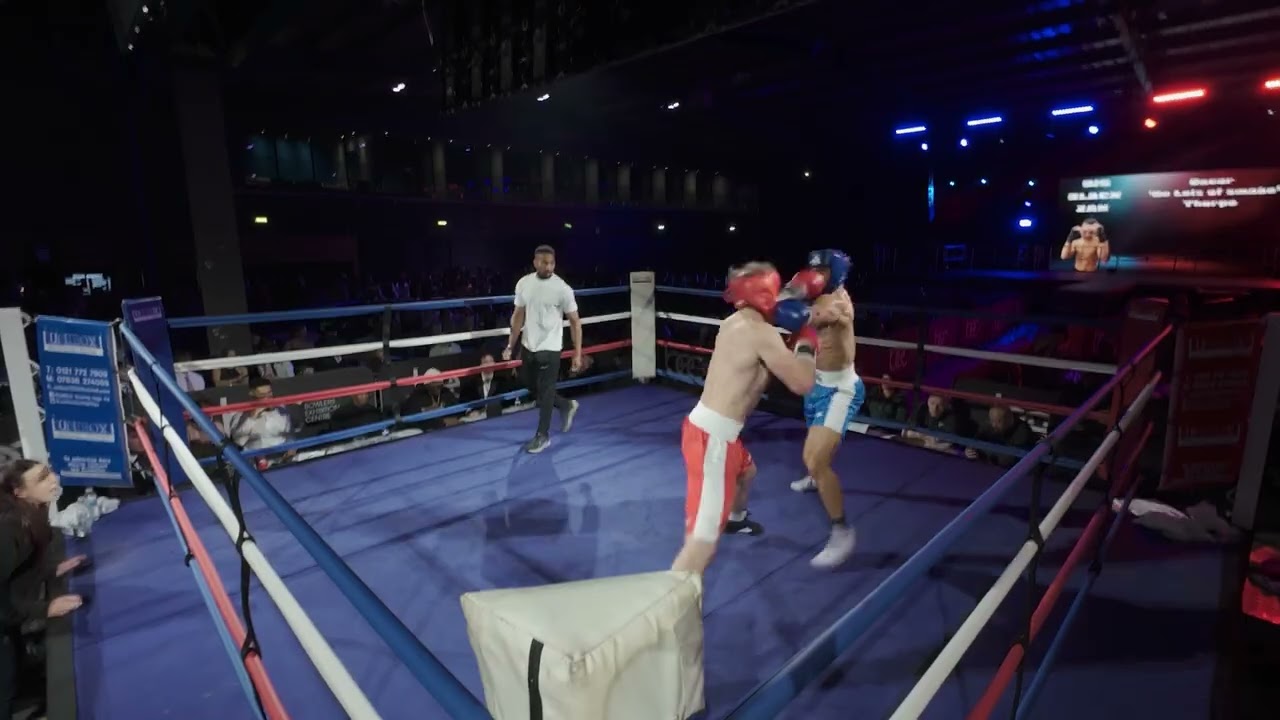 Zak Ubogu vs Oscar De Lotz Thorpe | UOM vs MMU Boxing fight night