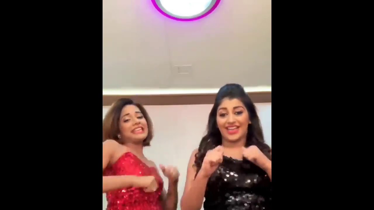 Bigg Boss yashika and ishwarya dance #yashika #ishwarya #biggboss