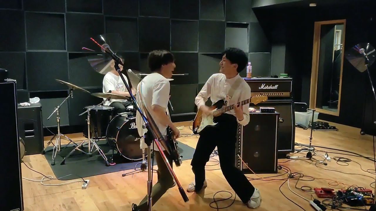 ワールドワイト・スーパーガール  / UNISON SQUARE GARDEN【スタジオライブ】