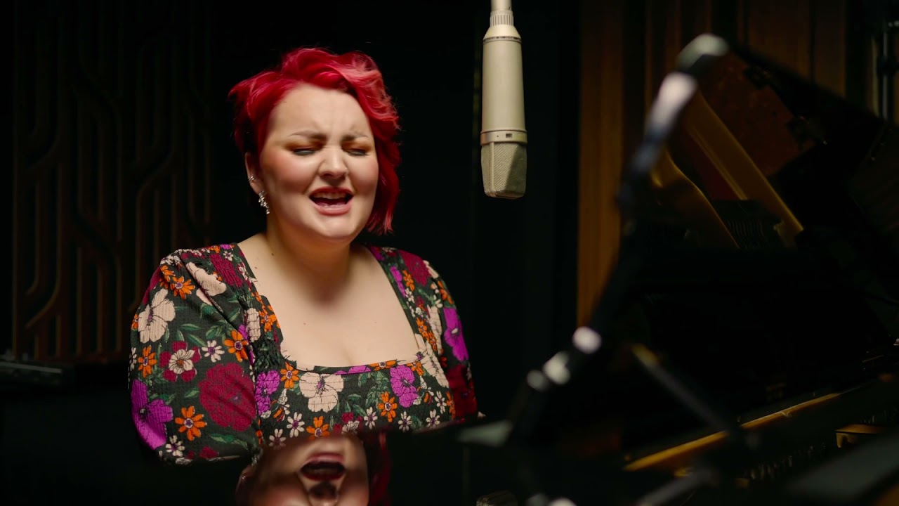 BRONWEN & SARAH - River (Joni Mitchell)