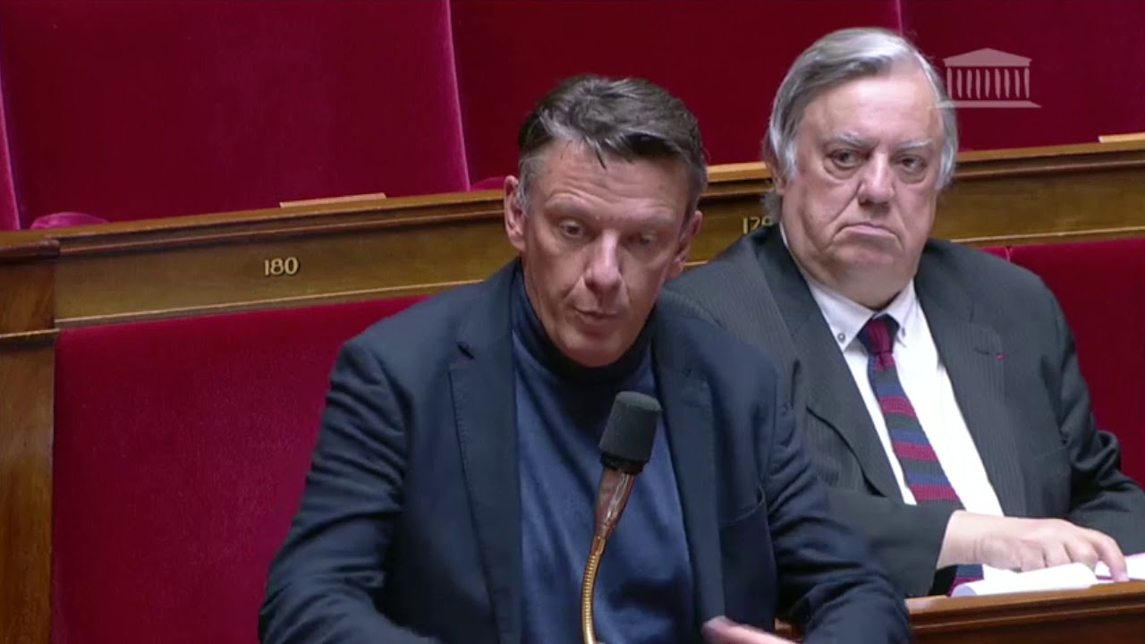 Philippe Berta rappelle &agrave; Pierre Vatin la diff&eacute;rence entre maladies rares et maladies orphelines