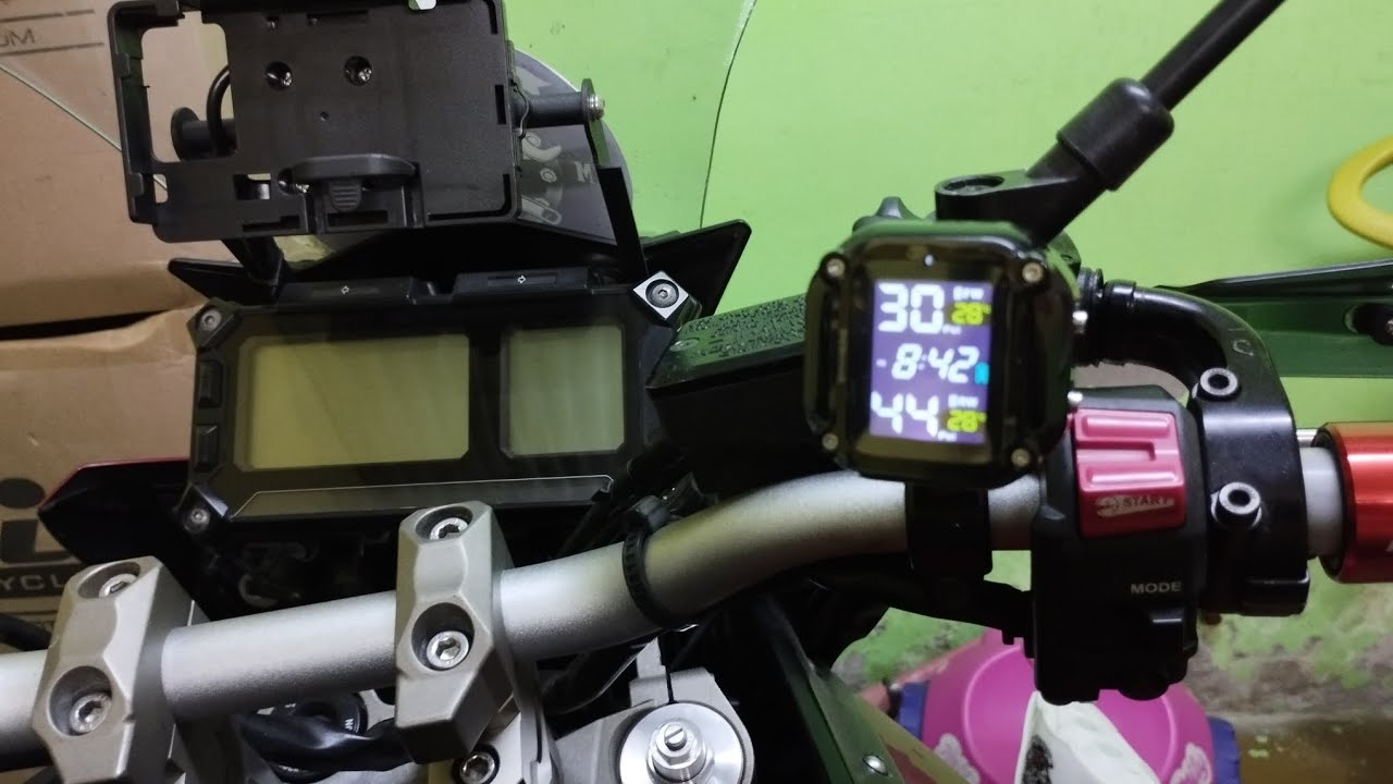 Mt09 TRACER 900 instalação do sensor digital de pressão TPMS dos pneus e suas funções passo a passo