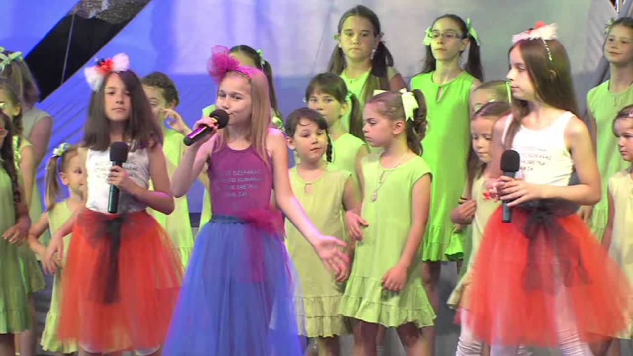 Emanuela, Eva,Elena i Kikići na Fens-u, Džeparac, 1. nagrada