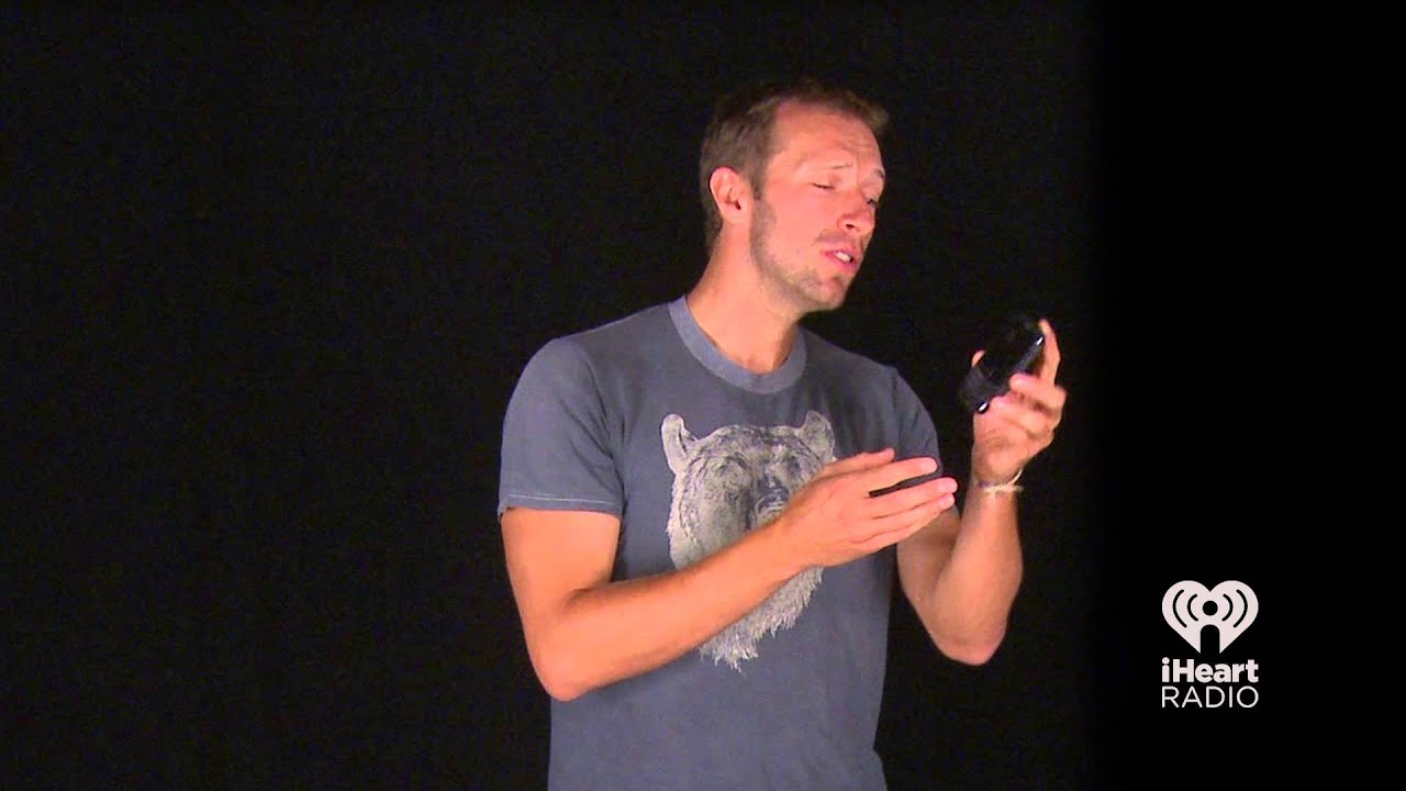 Chris Martin of Coldplay Sings Emotionally About Random Objects