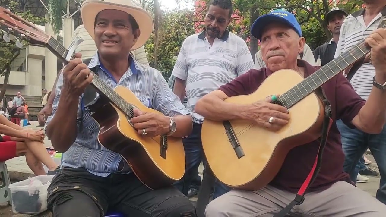 Allá en la loma - Los Auténticos Del Ritmo 