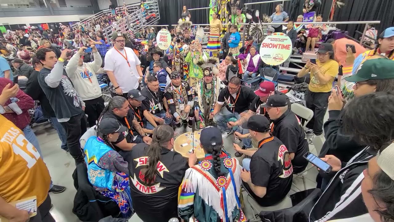 Showtime Saturday Afternoon @Manito Ahbee 2022