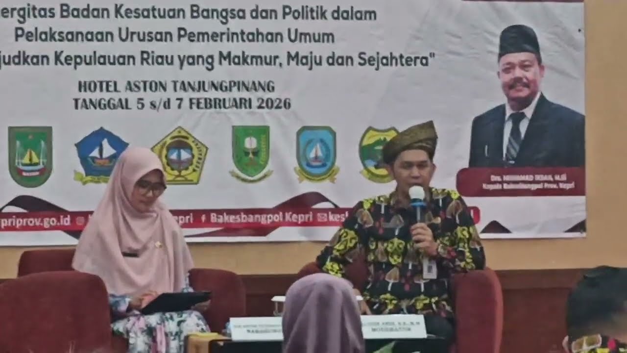 PEMAPARAN MATERI DAN DISKUSI RAKOR KESBANGPOL SE KEPRI 2026