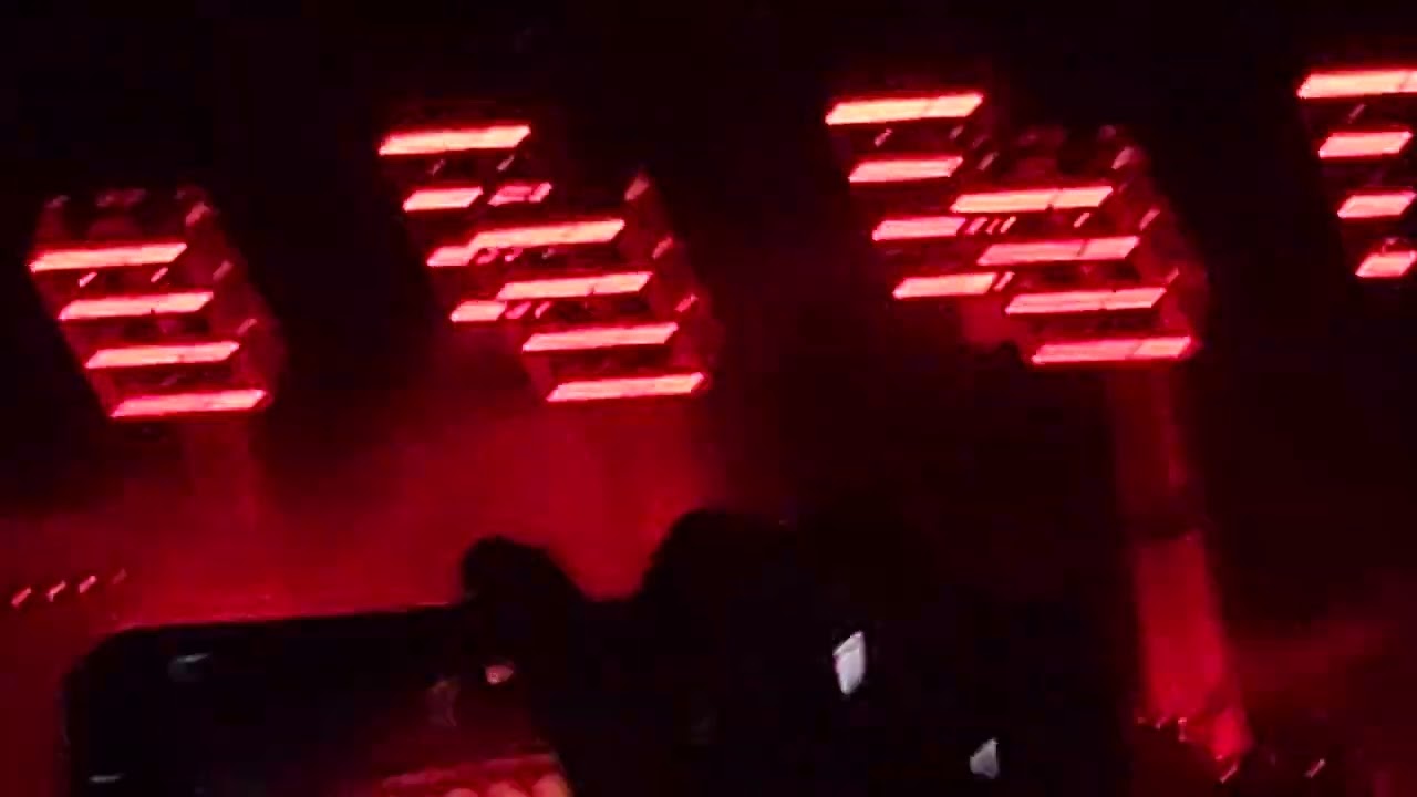 Pierce the Veil Perform King For A Day with Sleeping with Sirens at Phoenix concert on June 15th 