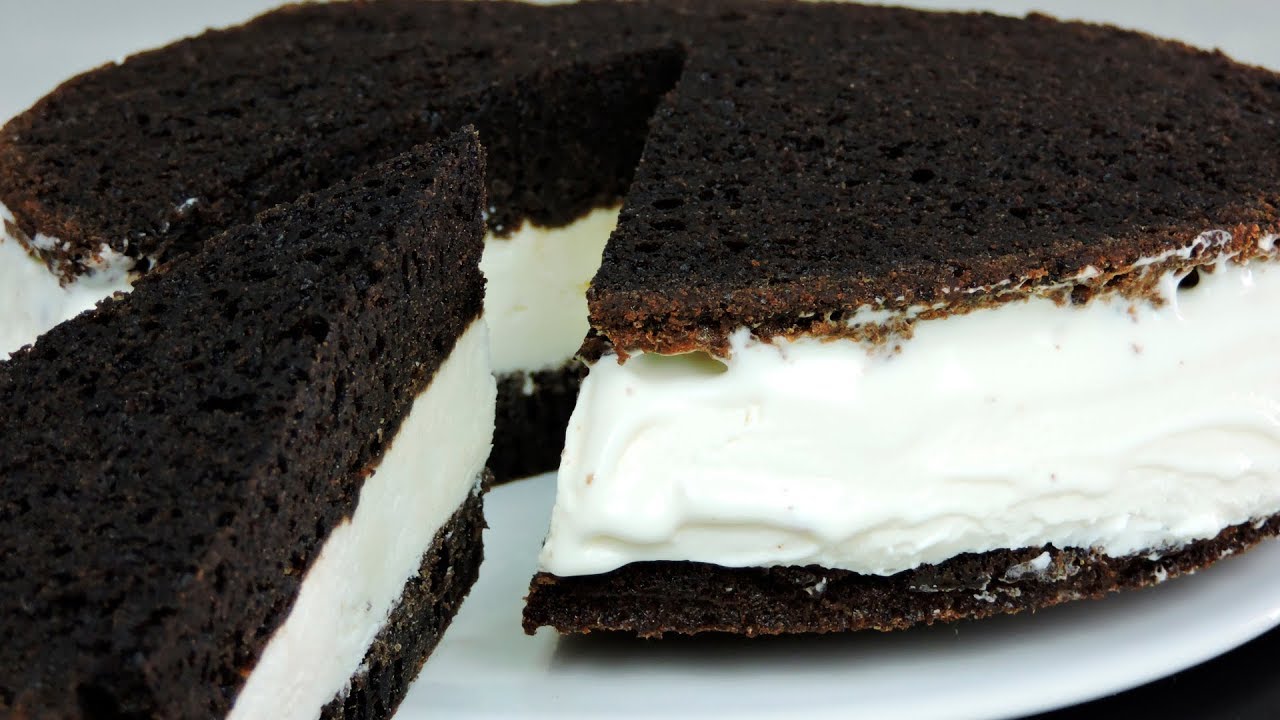 Sándwich de helado con bizcocho de Oreo