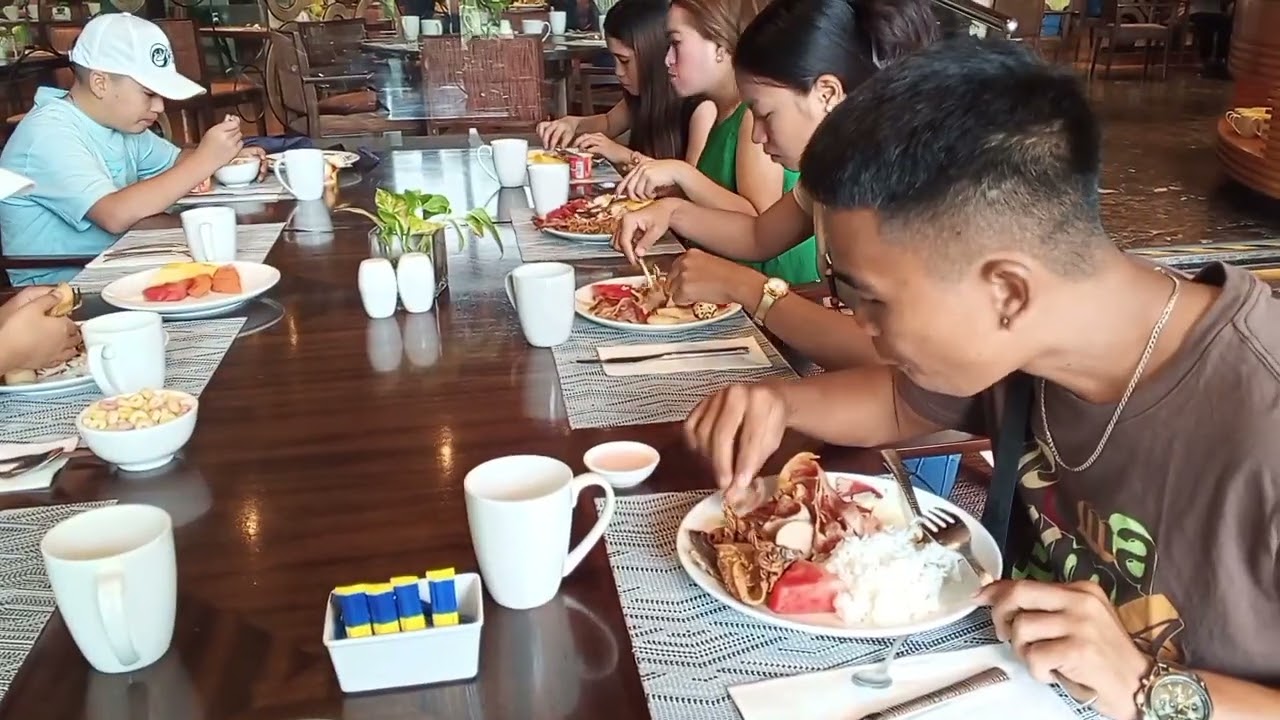 #Breakfast at Radisson Cebu city..pls subscribe 🙏🏻🙏🏻🙏🏻
