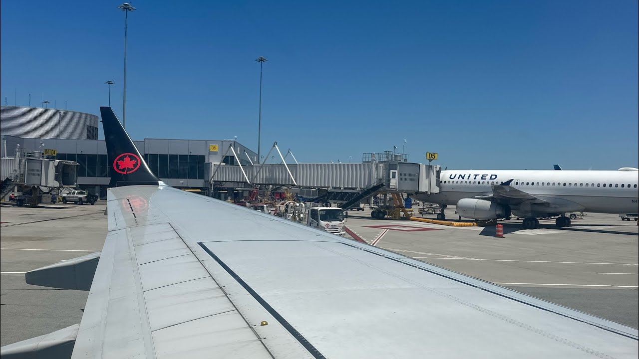 Arriving at San Francisco (SFO) Airport Walk Tour