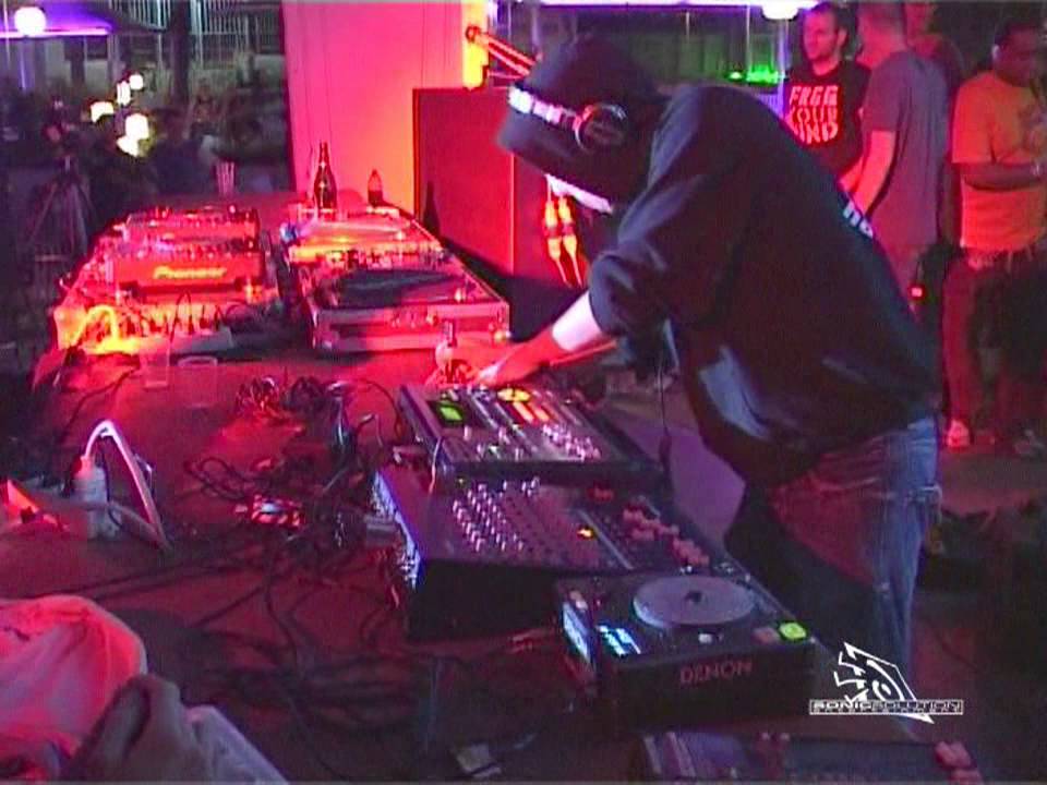 Masters of Hardcore: A Rage In Italy. Best Quality ( UNIKAT - CUT )
