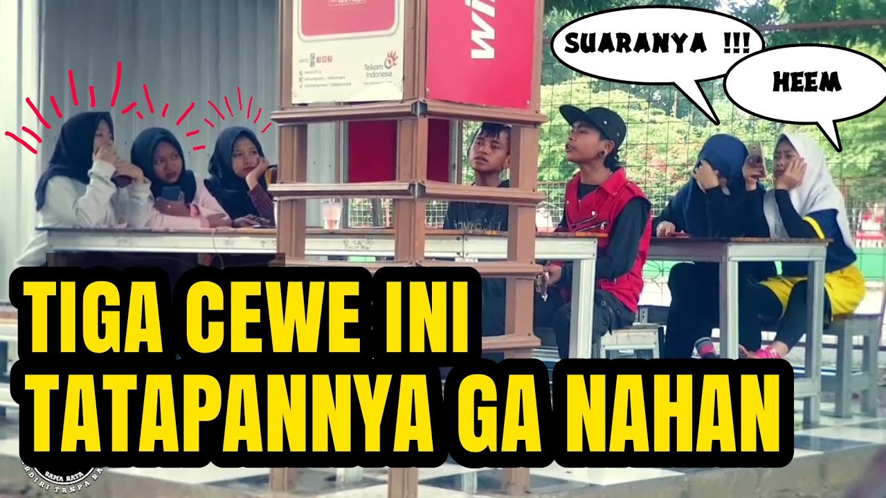 AWALNYA TAKUT !!! LIMA CEWE CANTIK LANGSUNG KAGET PAS DENGER SUARA PENGAMEN INI | PRANK !!!