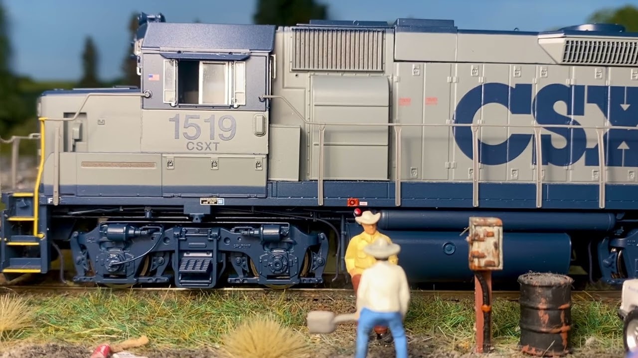 Athearn Genesis GP15 + Scale Sound Systems speaker 