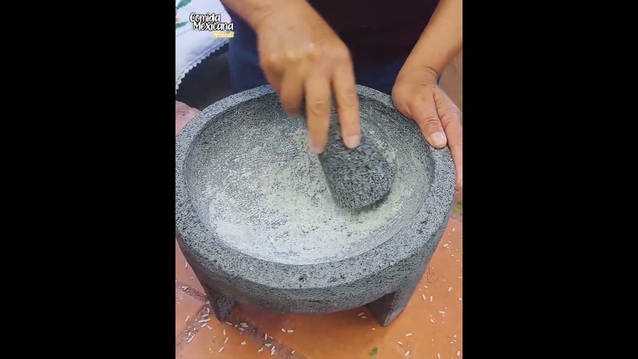 Como curar un molcajete 🌶️🌶️