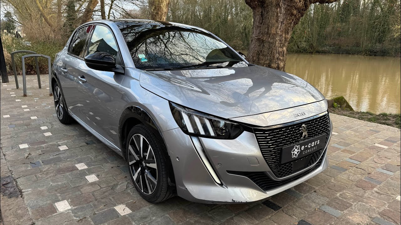 Présentation & essai de cette Peugeot 208 GT 1.2 130ch disponible chez e-cars concept ! 🚀