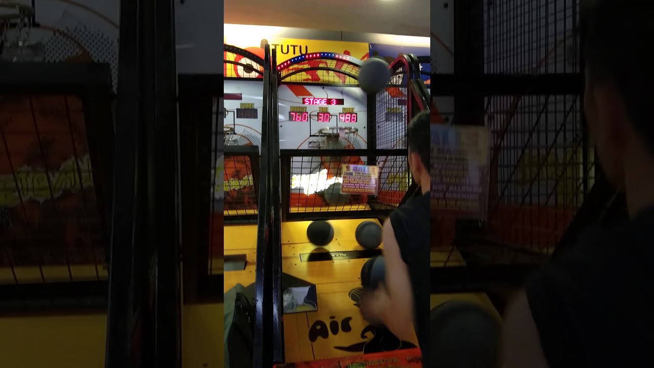 Toms World Champion And Quantum Amusement Champion Share Arcade Basketball Machine at Sm Marilao!