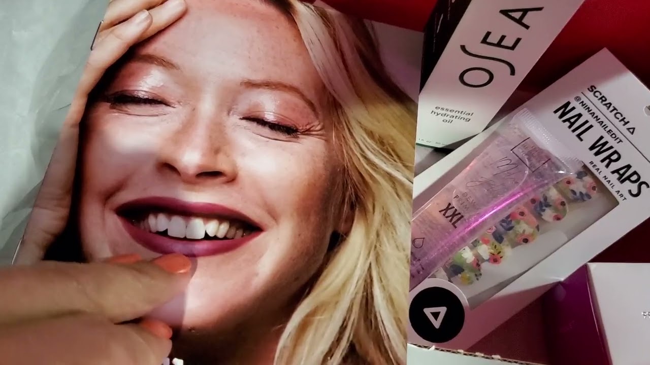 Allure Beauty Box April 2022