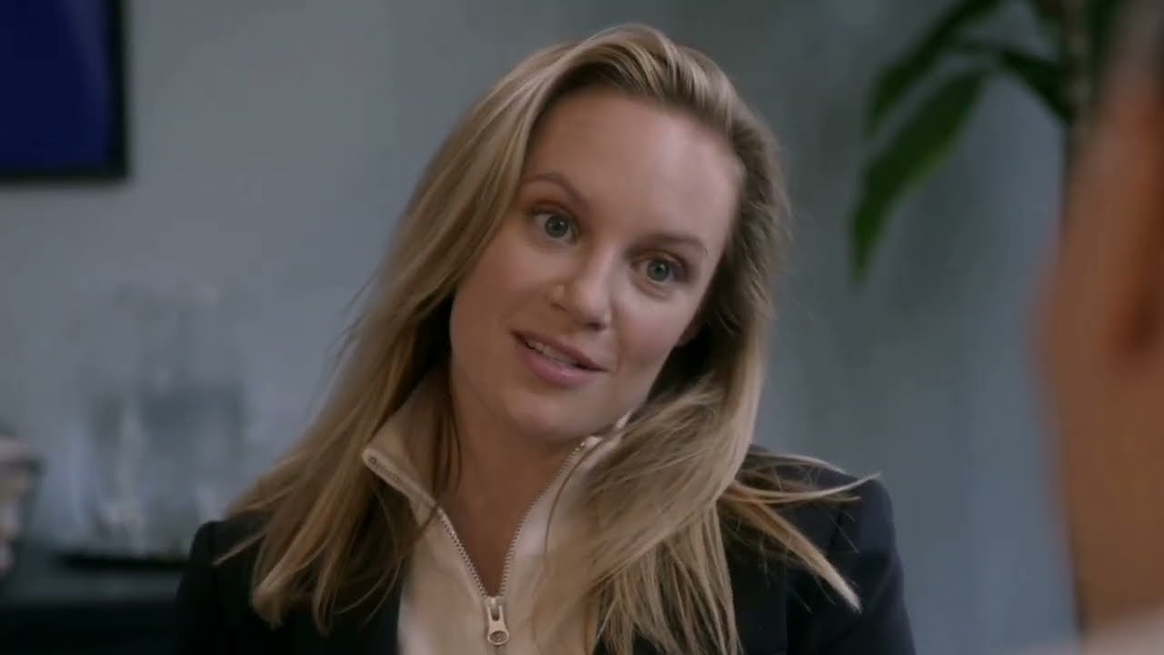 Maya Bishop and Carina DeLuca 5x18 part 2