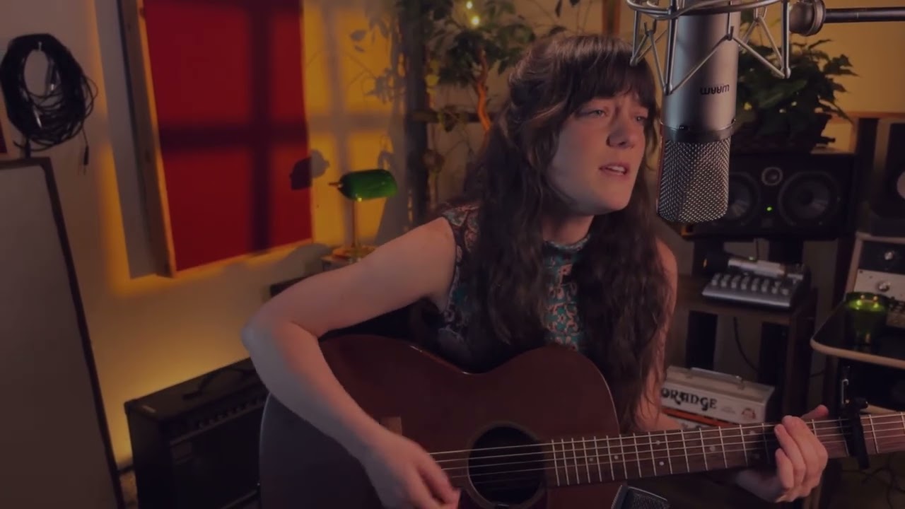 Jessie Thoreson - Full Tapehiker Session