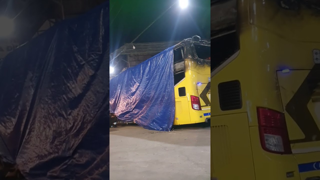 1 chiếc xe khách  bị cháy Cty 118 cứu  hộ kéo  từ  trong cao toc  mới  kéo  ra vào  lúc ogio 30 sáng