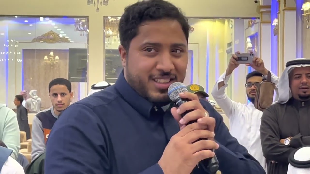 احس اني صرت ملك من صرت إلك خادم