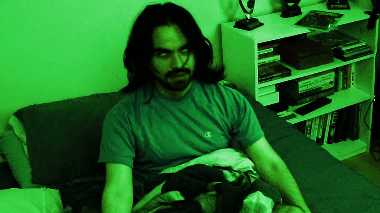 INVOCANDO DEMONIOS