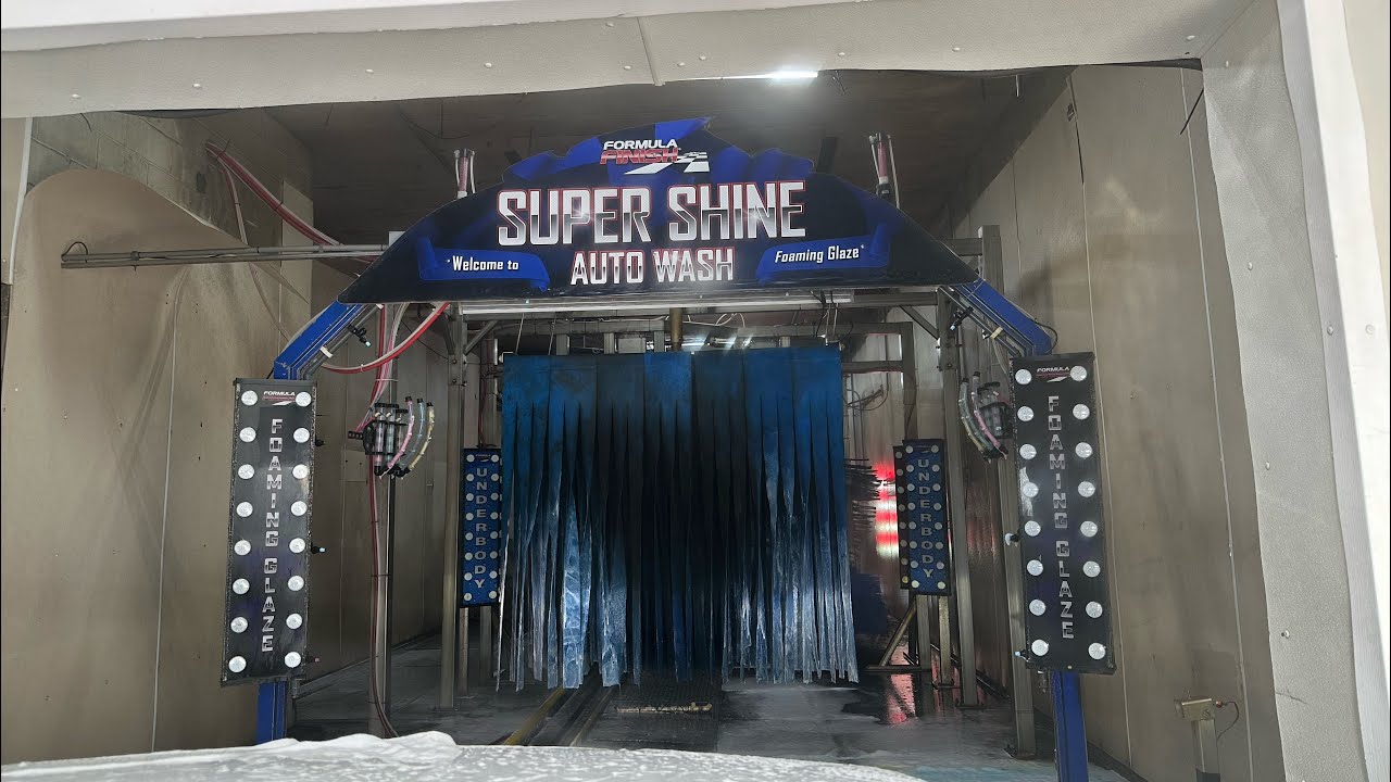 NEW EQUIPMENT: Super Shine Auto Wash: Braintree Site