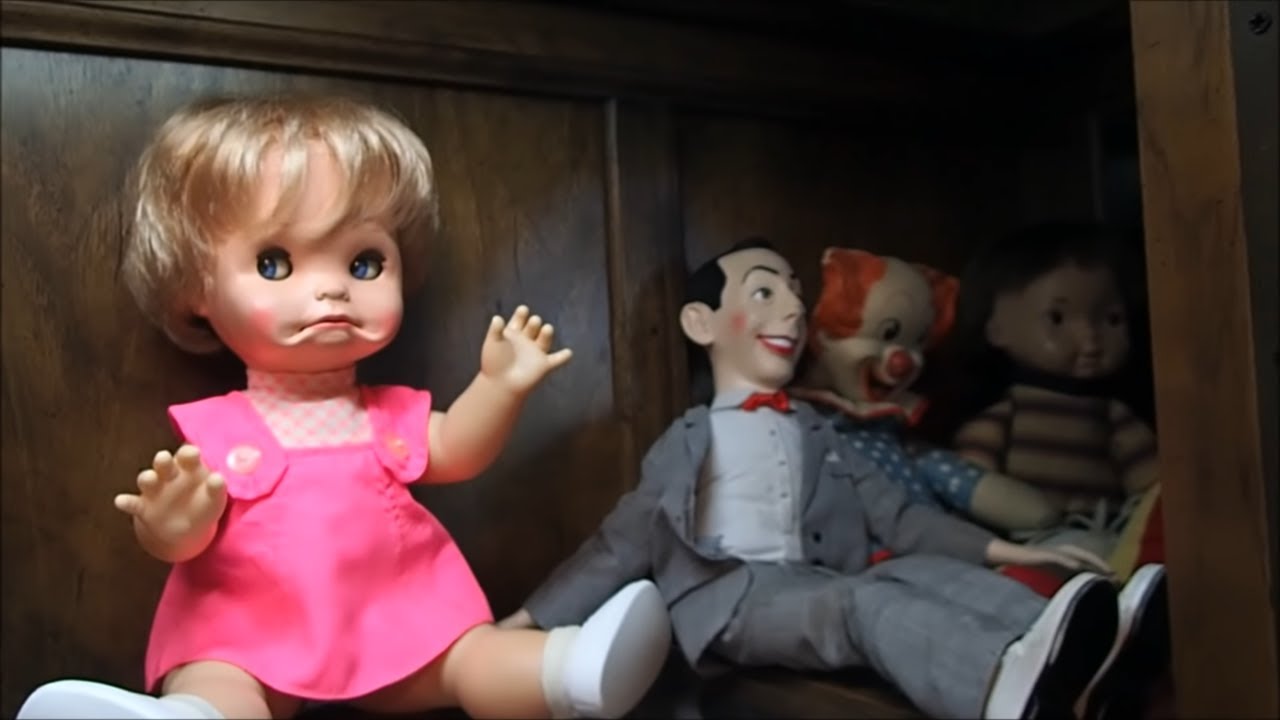 Haunted Dolls Face changes (Pt.4) Paranormal Activity!