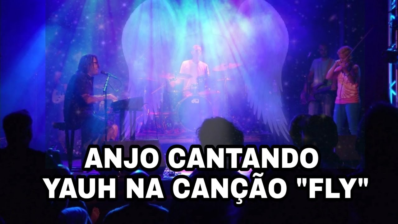 ANJO APARECE CANTANDO 