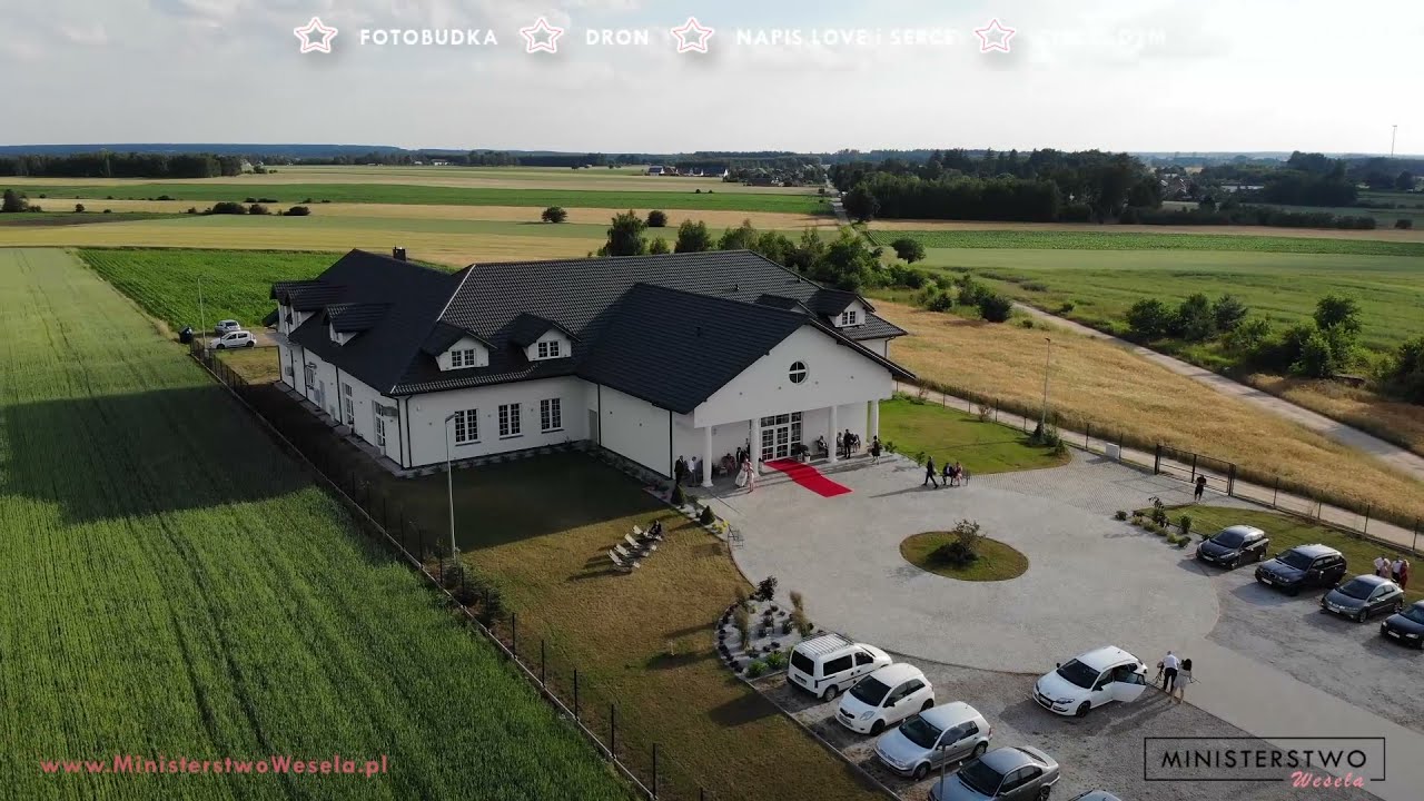 Rezydencja Diamentowe Wzgórza Ciechanów - Podjazd Pary Młodej pod sale
