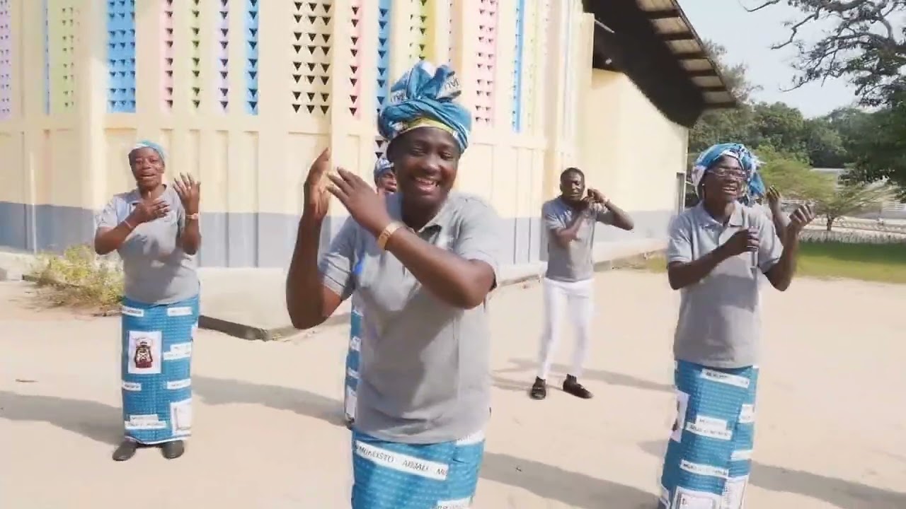 LES DUMISI NZAMBI MUTSINGU MUNENI