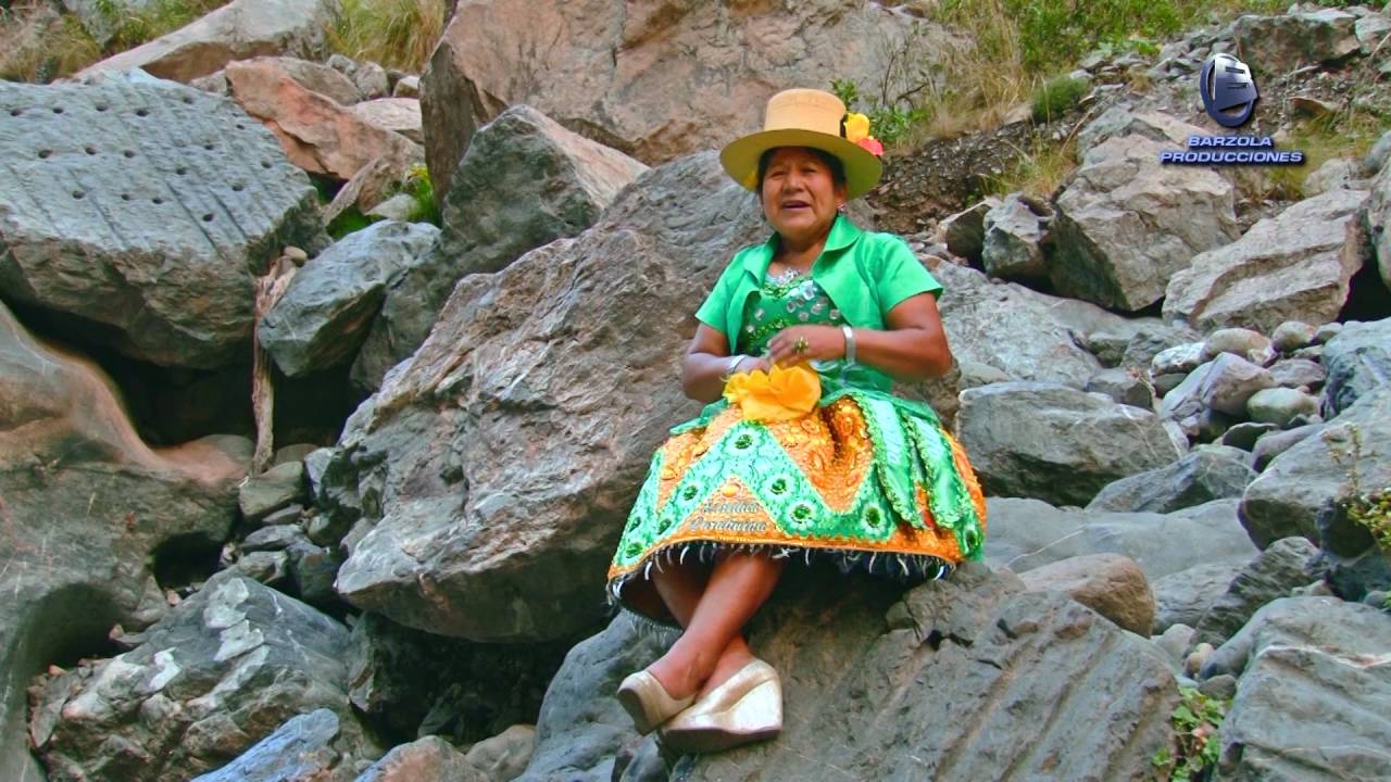 ESTRELLITA LARAHUINA - CUANDO LLEGA CHAMPERIA  - PRIMICIA 2017