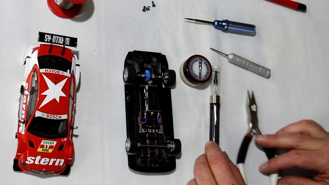 21 Cambio de motor, caja larga, en Mercedes C Coupe dtm de Scalextric