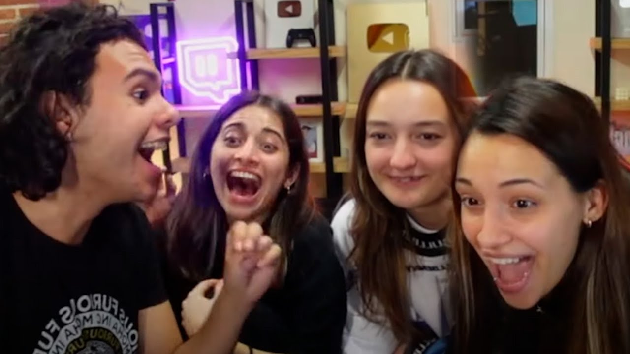 ANECDOTAS DEL COLEGIO CON MIS AMIGOS